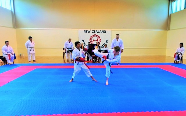 03 Interclub 24